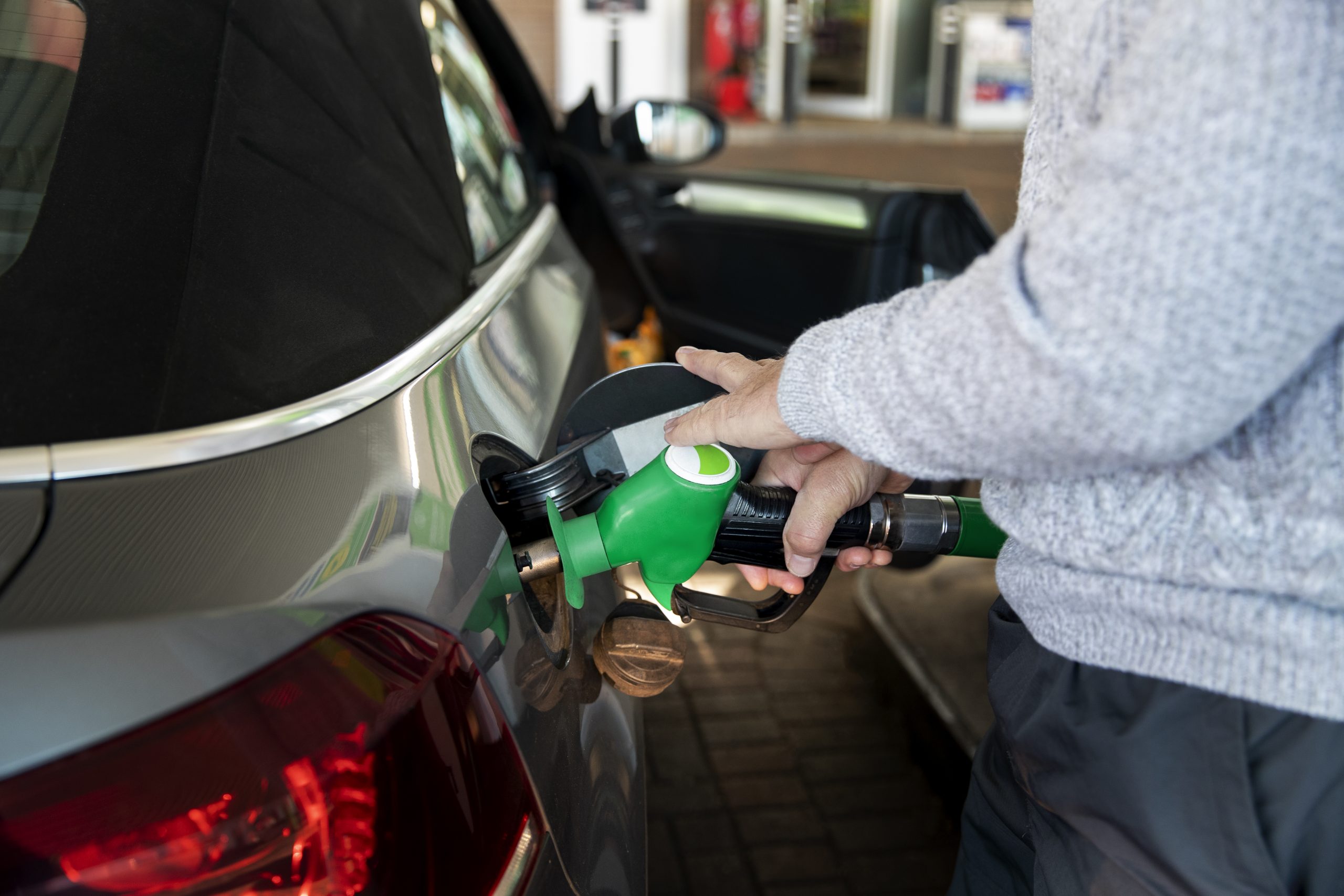Combustibles <strong>más baratos</strong>