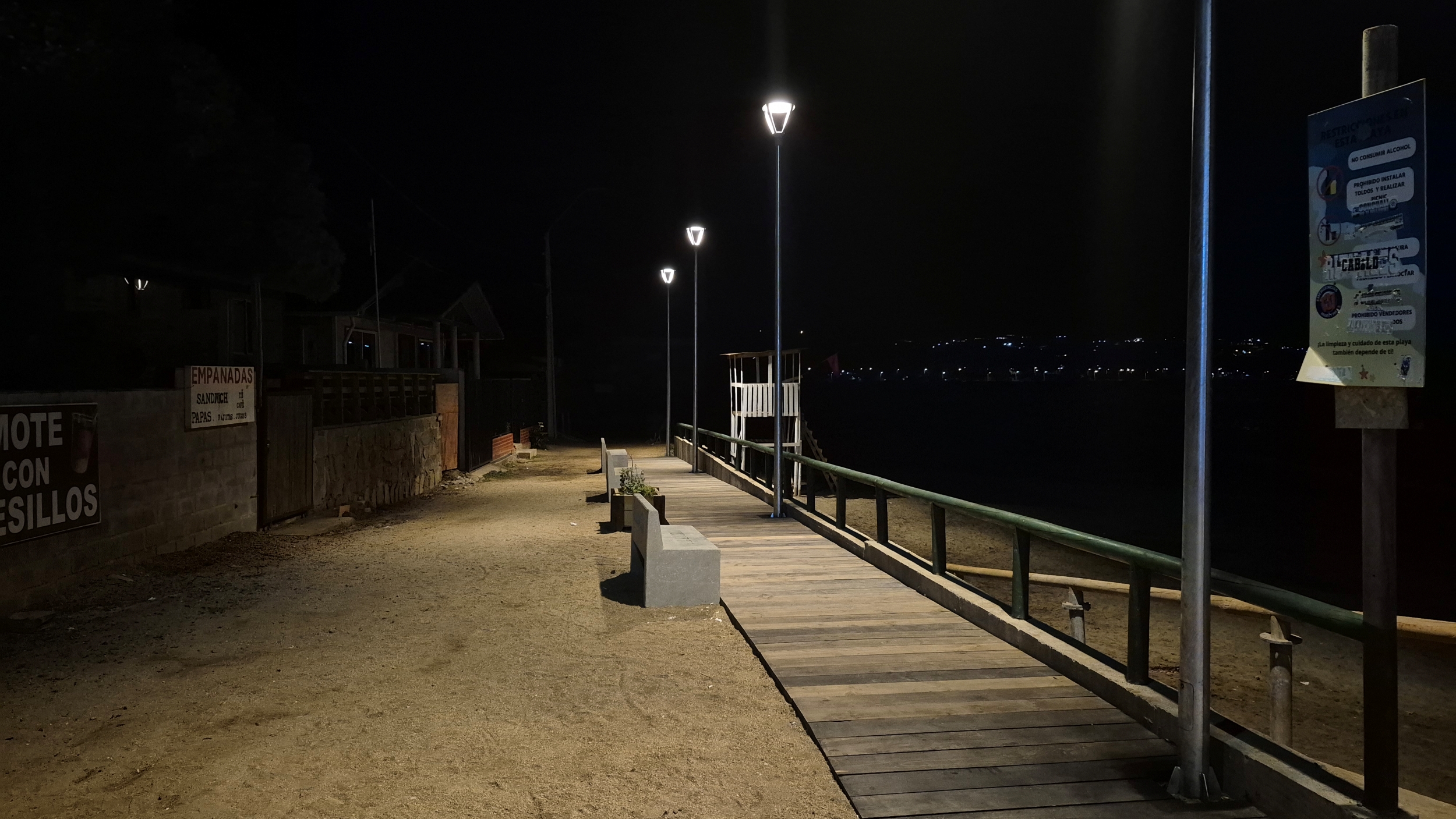 Levantamos el nuevo <strong>Paseo Costero</strong> en <strong>Pichicuy</strong>